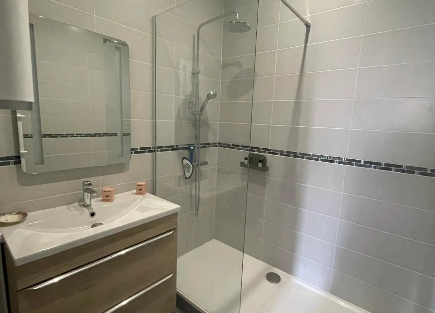 Apartment Le Contemporain - Golfe Juan - 5 Min Des Plages - 10 Min De Cannes! Vallauris France