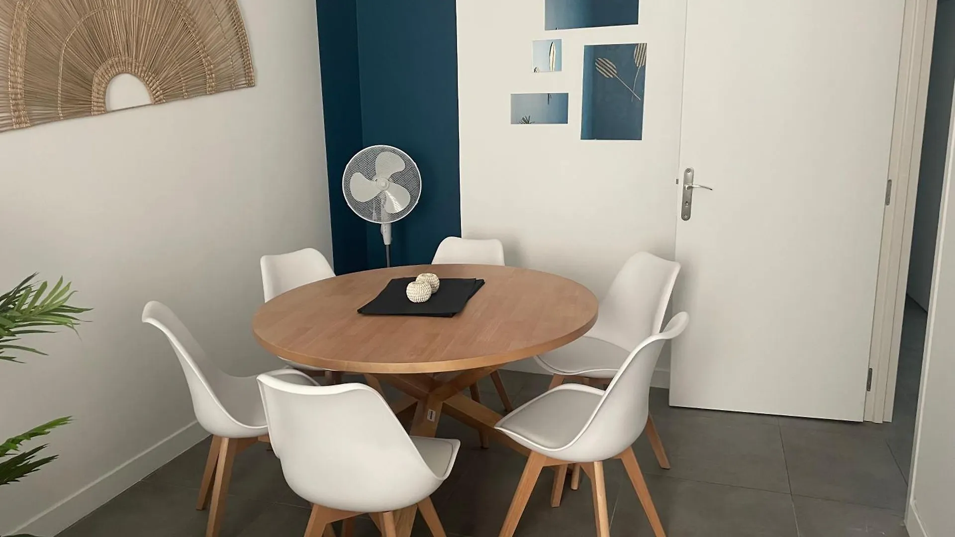 Le Contemporain - Golfe Juan - 5 Min Des Plages - 10 Min De Cannes! Vallauris 0*,  France